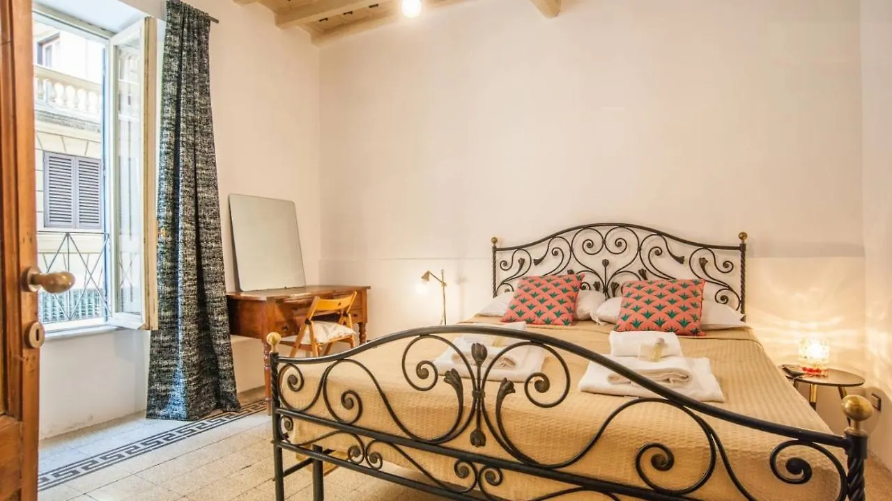 Apartment Domus Sant'Elena With Sauna Rome