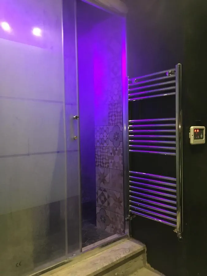 Domus Sant'Elena With Sauna Roma 0*,