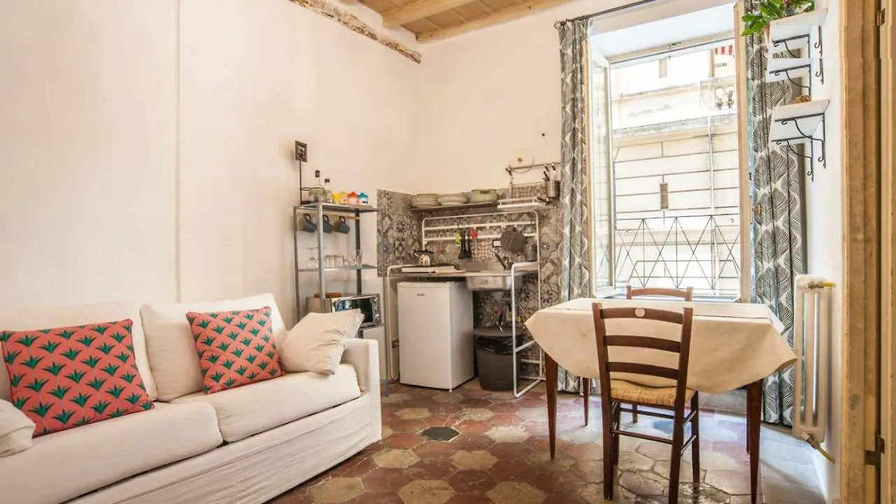 Apartment Domus Sant'Elena With Sauna Rome Italy